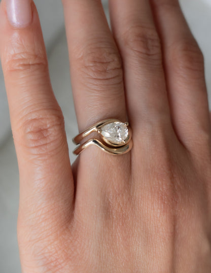 1 CT Pear Cut Solitaire Lab Grown Diamond Ring With Wrap Classic Plain Band