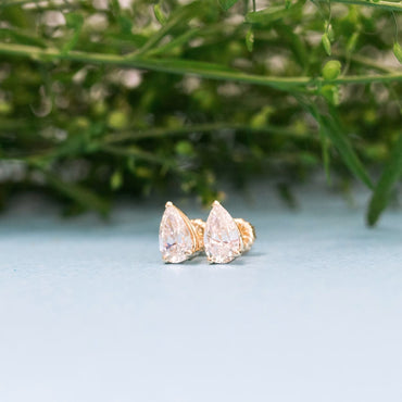 1.50 TCW Pear Shape Moissanite Stud Earrings in Gold 1