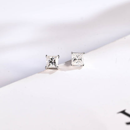 0.70 TCW Princess Cut Moissanite Stud Earrings in Gold 5