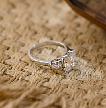 3.0 CT Radiant Shaped Moissanite Engagement Ring With Three Stone Style 1