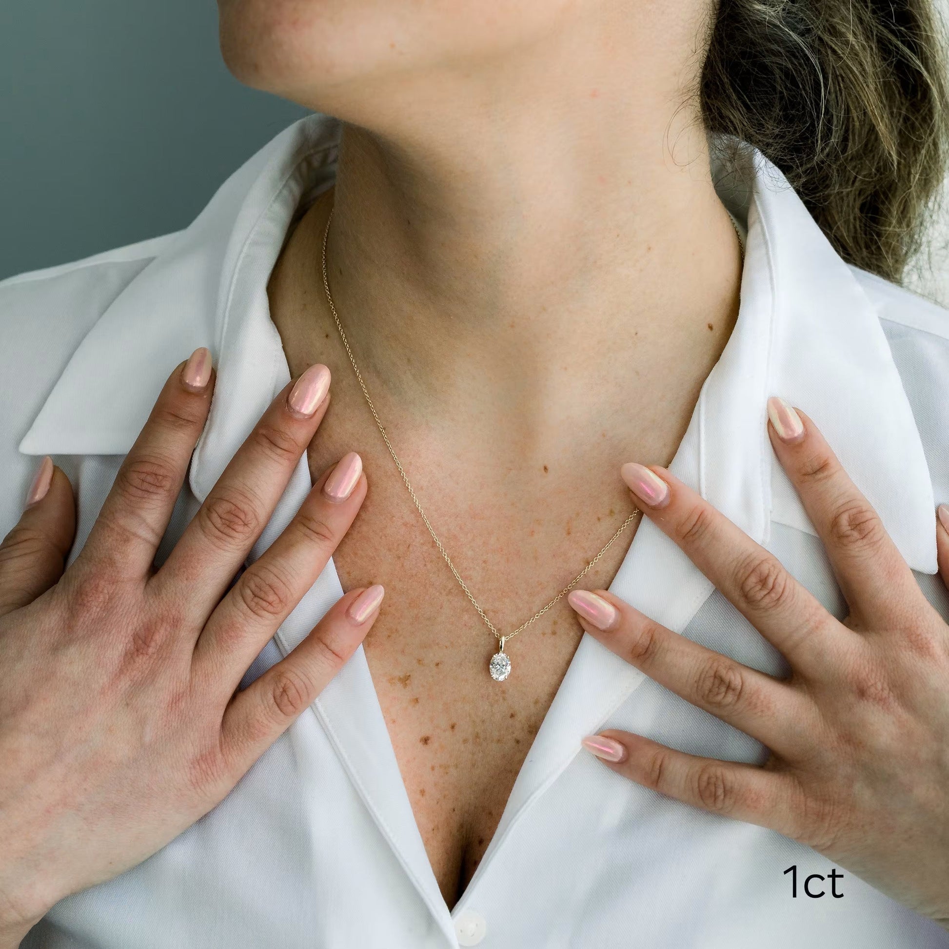 1.0 CT Oval Cut Moissanite Diamond Solitaire Pendant Necklace in Solid Gold 9