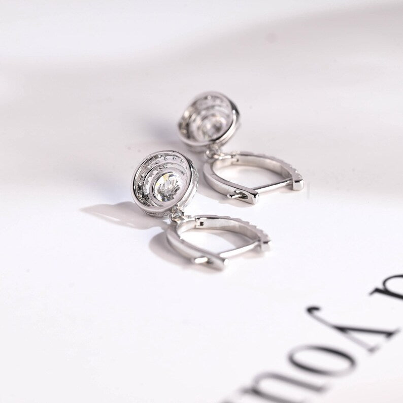 1.30 TCW Round Cut Moissanite Drop Earrings in Gold 10