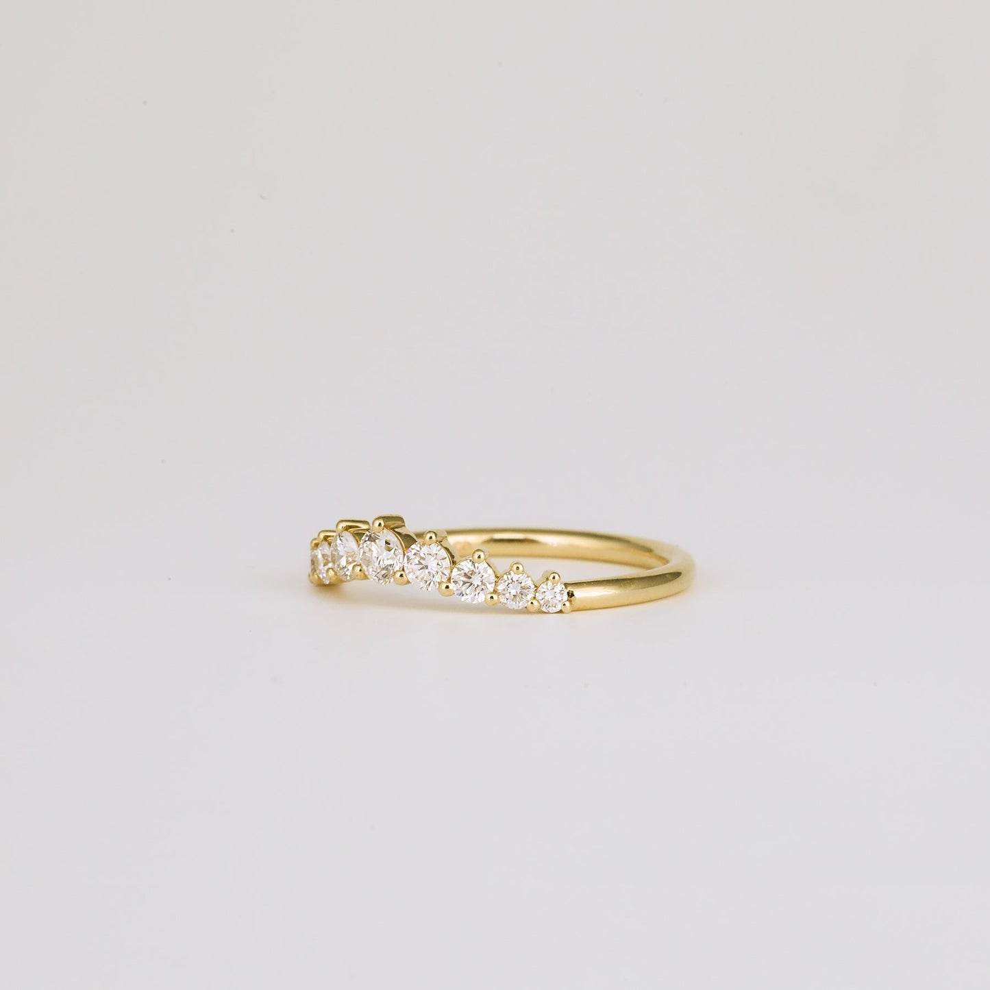 0.31 TCW Round Stones Curved Lab Grown Diamond Wedding Band