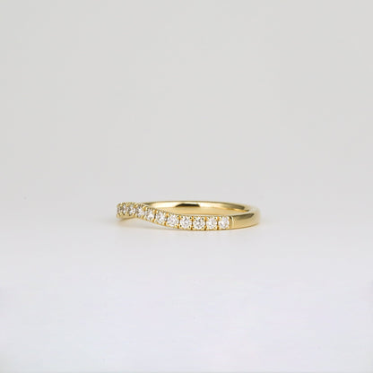 0.33 TCW Round Stones Curved Lab Grown Diamond Wedding Band