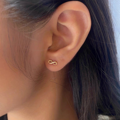 0.30 TCW Round Cut Moissanite Infinity Stud Earrings in Gold 6