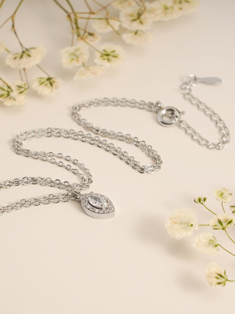 0.30 CT Marquise Moissanite Diamond Halo Pendant Necklace in Solid Gold 6