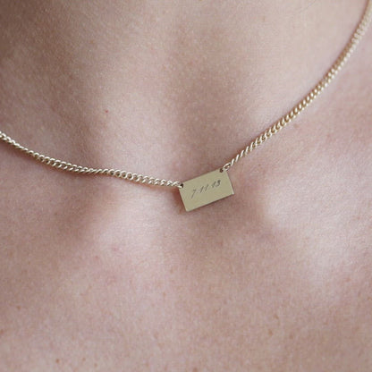 Envelope Curb Necklace in Solid Gold 2