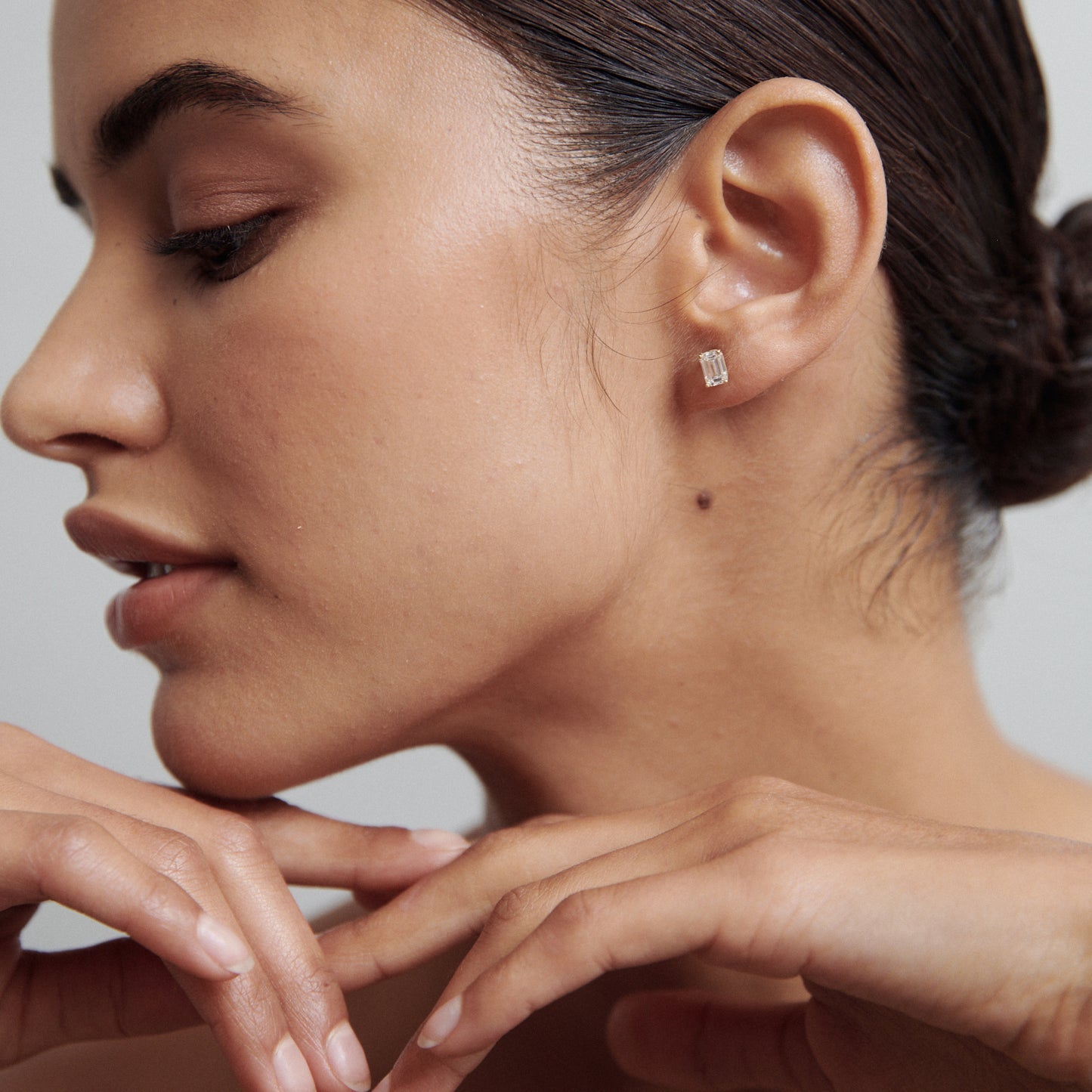 1.0 TCW Emerald Cut Moissanite Stud Earrings in Gold 3