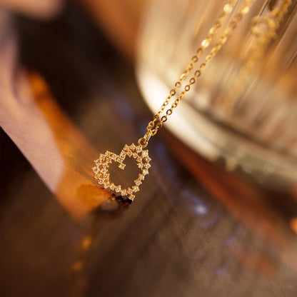 0.15 TCW Round Heart Minimalist Moissanite Necklace 7