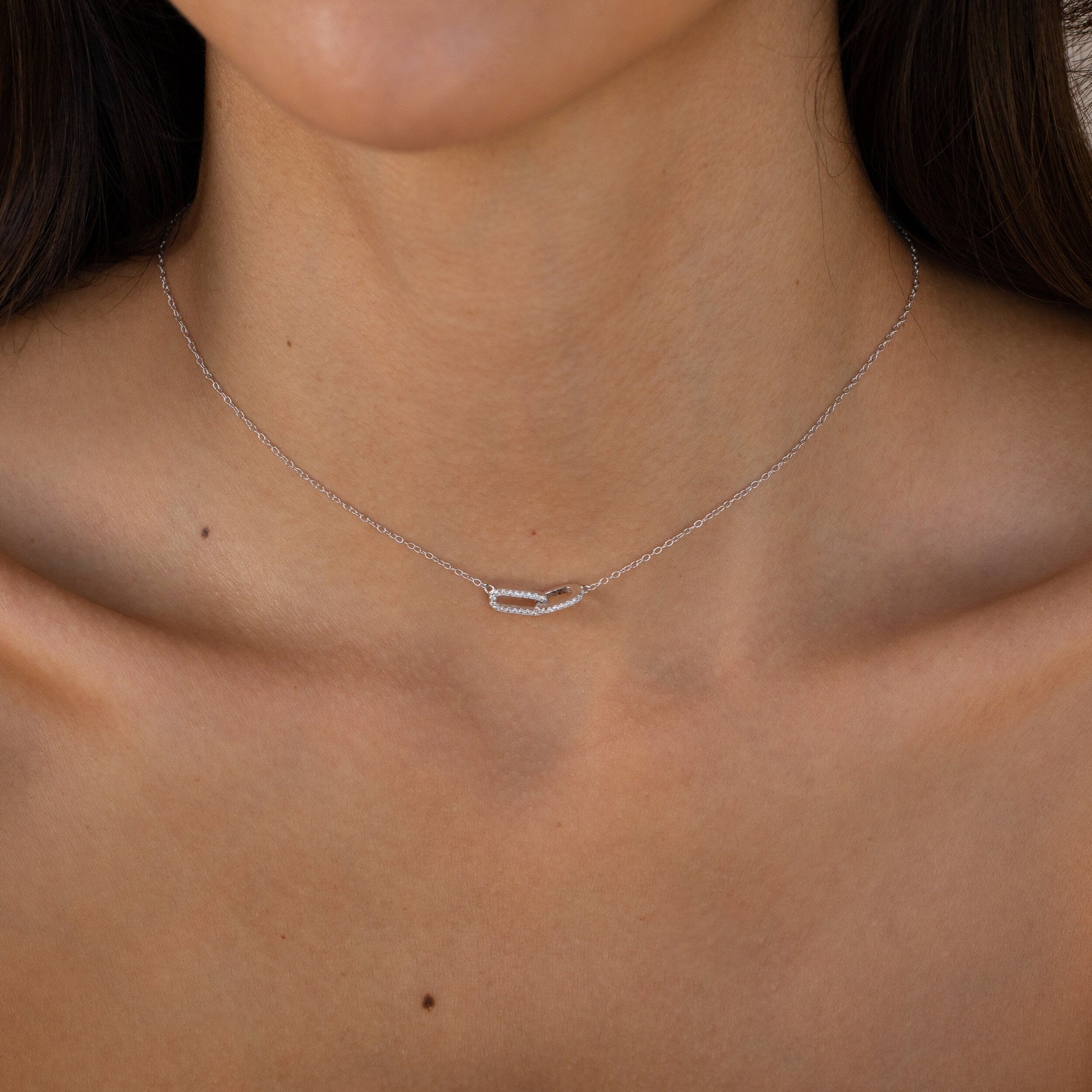 0.15 TCW Round Pave Linked Moissanite Necklace 3