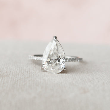 2.5 CT Pear Cut Hidden Halo & Pave Moissanite Engagement Ring 6
