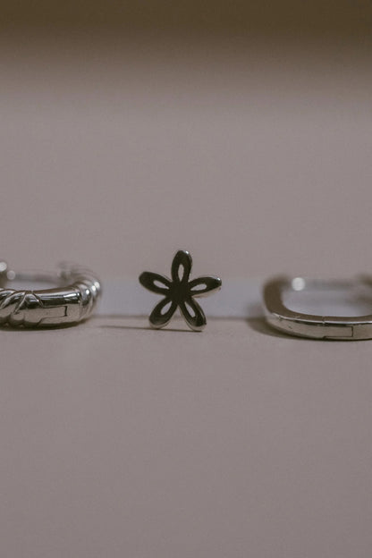 Mini Daisy Stud Earrings
