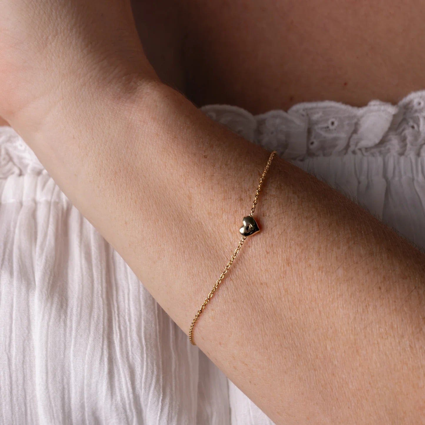 Contour Heart Bracelet
