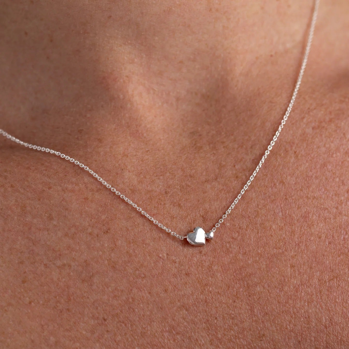 Contour Heart Necklace