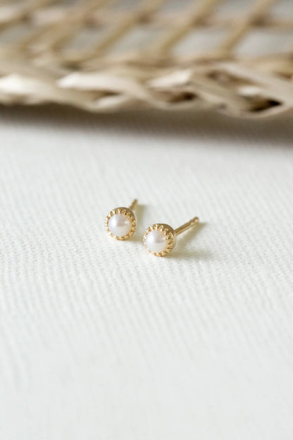 Pearl Milgrain Bezel Stud Earrings