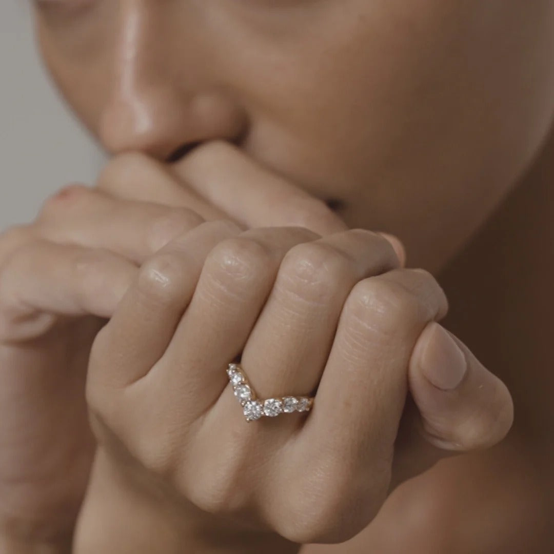 1.1 TCW Round Stones Curved Lab Grown Diamond Wedding Band