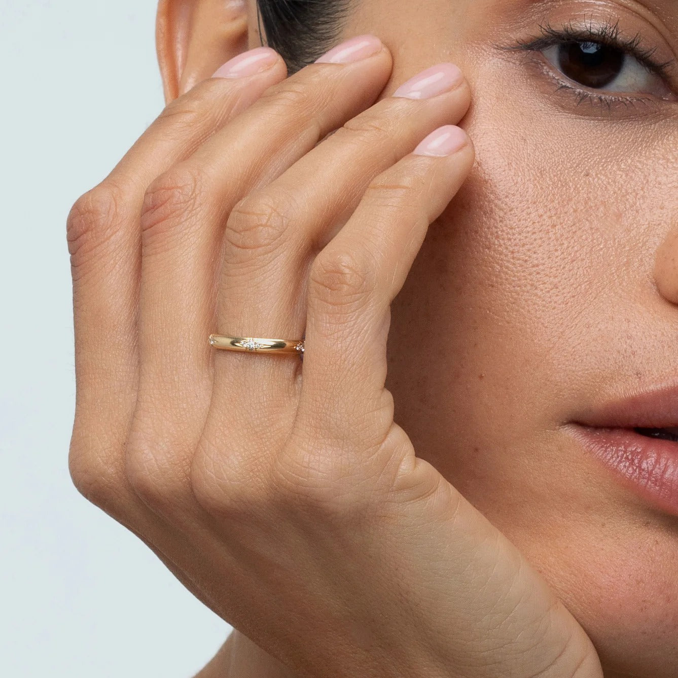 0.15 TCW Round Shaped Flush Setting Lab Grown Diamond Wedding Band