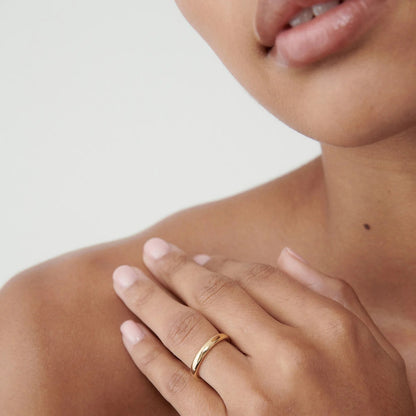 Classic Wedding Band