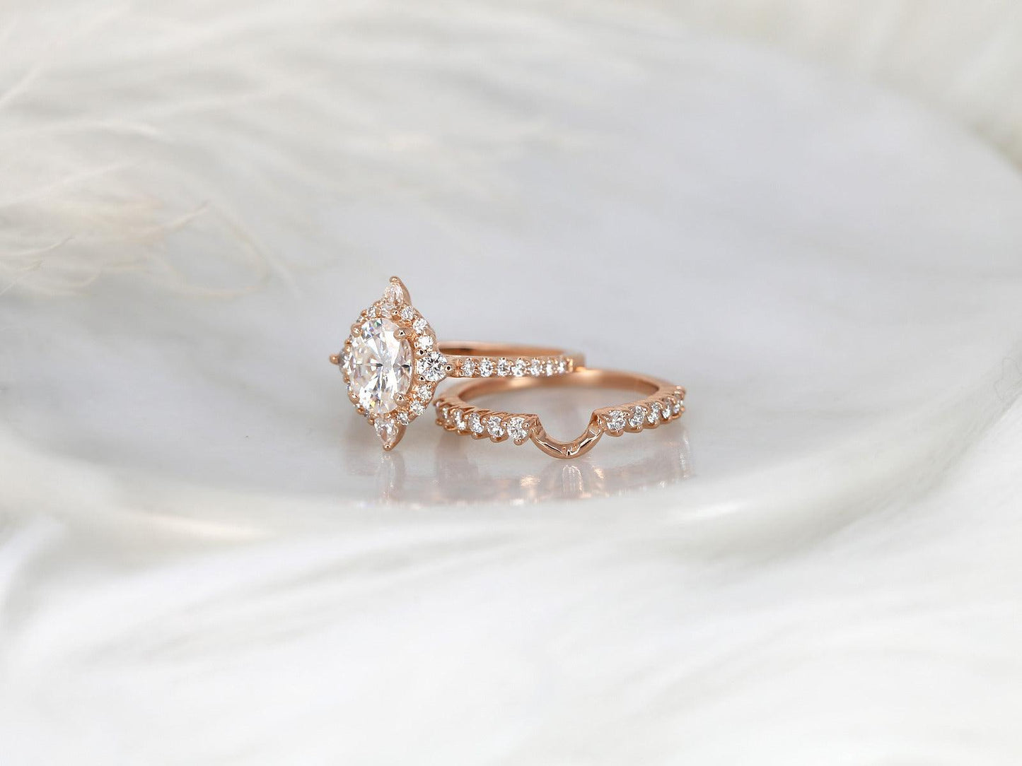 1.5 CT Oval Cut Halo & Pave  Lab Grown Diamond Bridal Ring Set