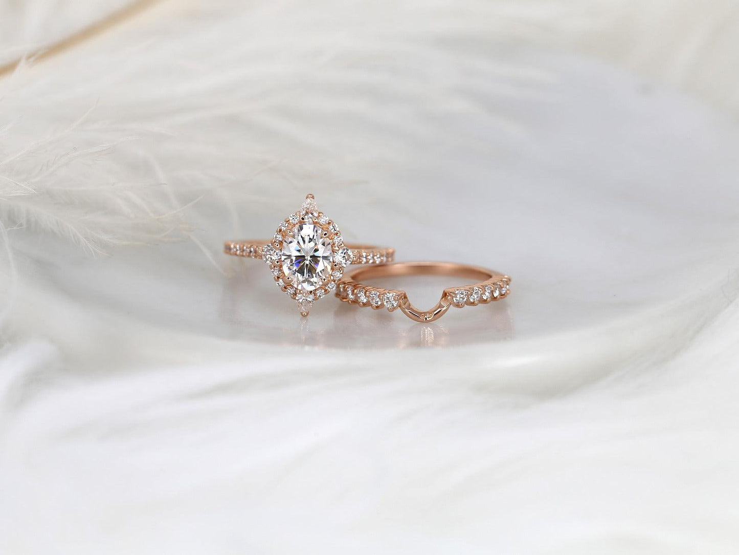 1.5 CT Oval Cut Halo & Pave  Lab Grown Diamond Bridal Ring Set