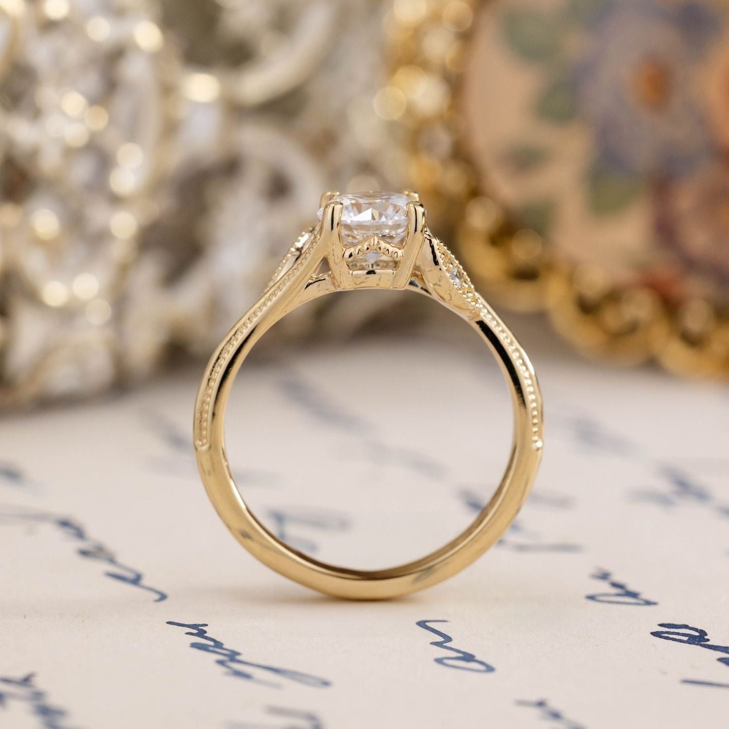 1 CT Round Shaped Vintage Styled Lab Grown Diamond Engagement Ring