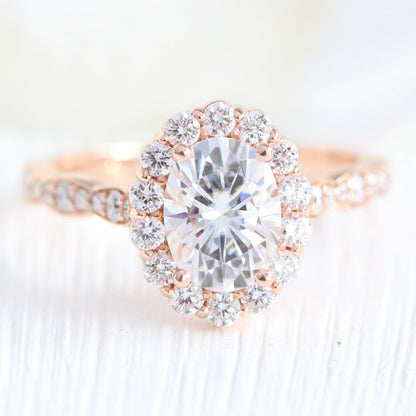 1.5 CT Oval Cut Vintage Style Lab Grown Diamond Bridal Ring Set