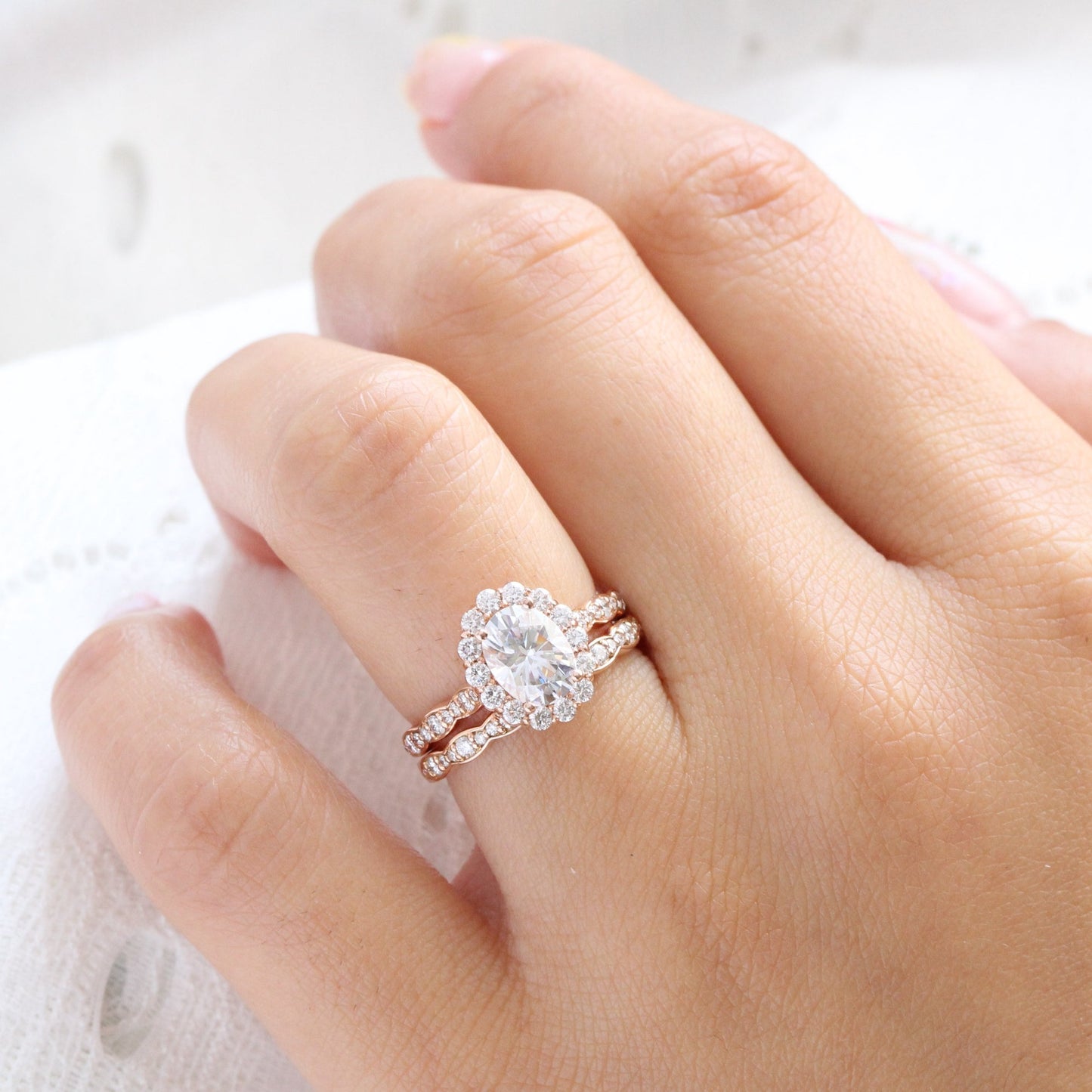 1.5 CT Oval Cut Vintage Style Lab Grown Diamond Bridal Ring Set