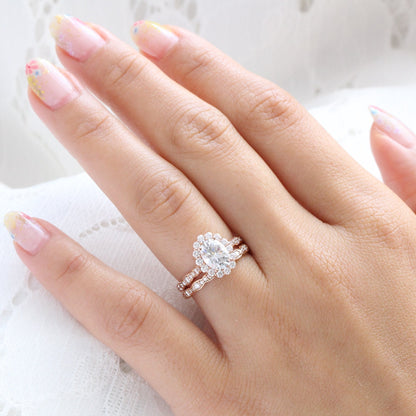 1.5 CT Oval Cut Vintage Style Lab Grown Diamond Bridal Ring Set