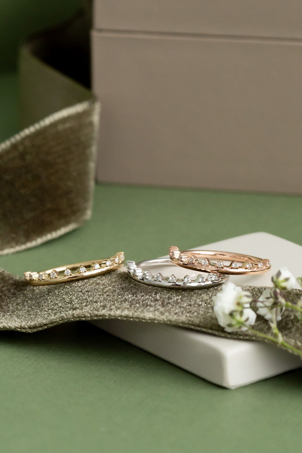 0.25 TCW Round Shaped Half Eternity Lab Grown Diamond Wedding Band