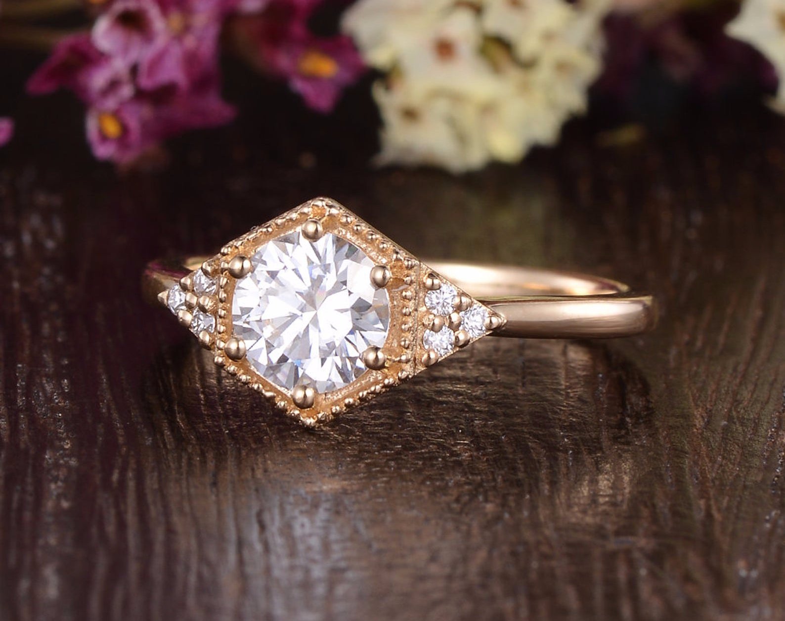 1.60 CT Round Cut Vintage Art Deco Moissanite Engagement Ring 5