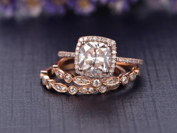 1.50 CT Cushion Cut Halo Moissanite Bridal Ring Set 3